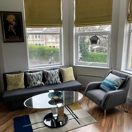 아파트 Delightful Airy In Leafy St Andrews