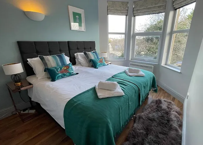 Delightful Airy In Leafy St Andrews 브리스틀