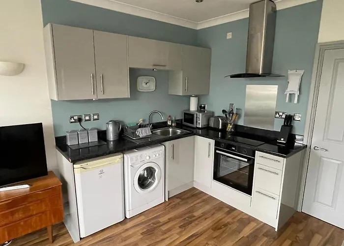 Delightful Airy In Leafy St Andrews Apartmán *