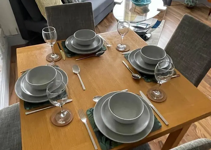 Delightful Airy In Leafy St Andrews Apartmán